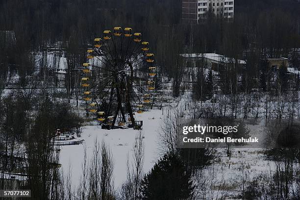 An abandoned ferris wheel is seen in a childrens fairground in the town of Pripyat on January 25, 2006 near Chernobyl, Ukraine. The town of Pripyat,...