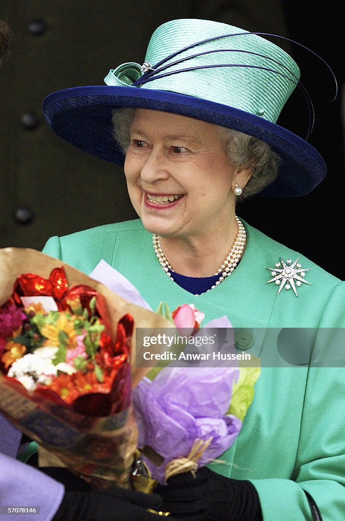 GBR: Queen Elizabeth II attends Christmas Day church service