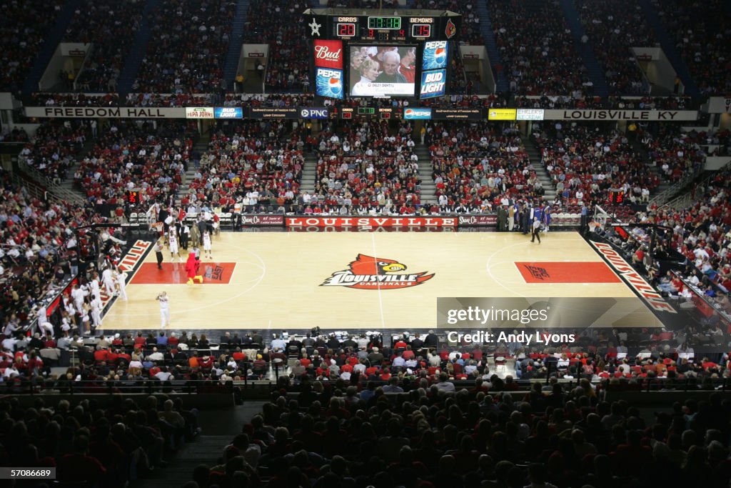 DePaul v Louisville