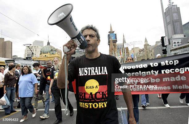 Commonwealth Games Protested 547 Queen To Open Commonwealth Games In Melbourne Photos & High Res ...