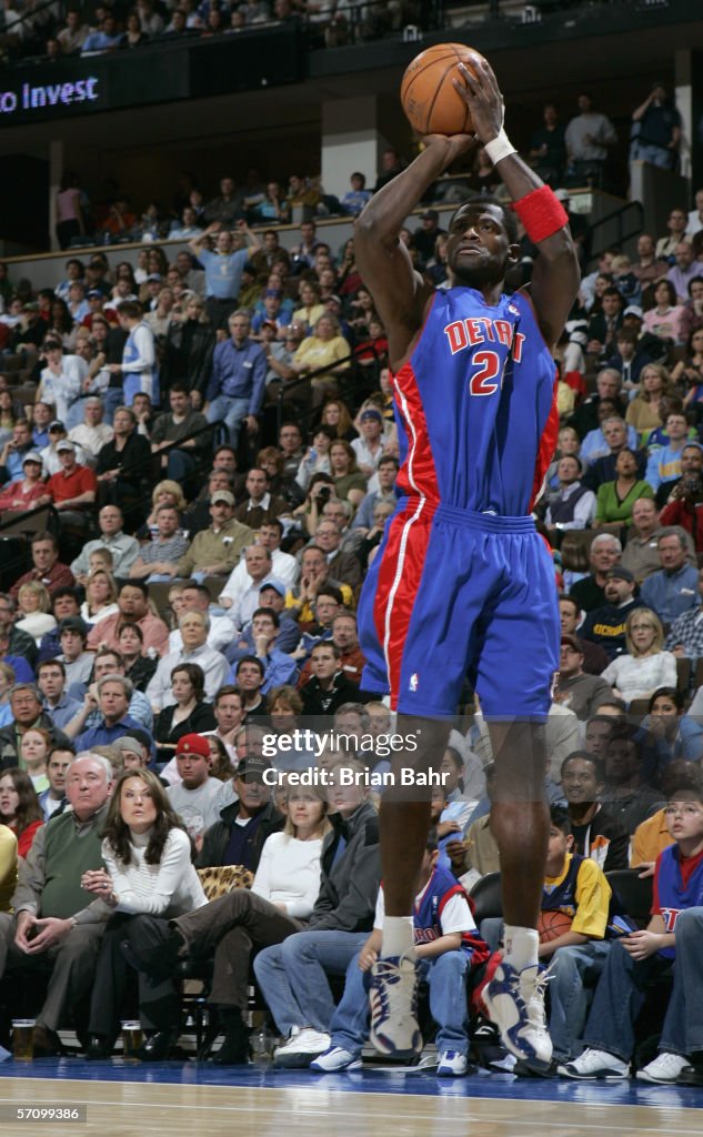 Detroit Pistons v Denver Nuggets