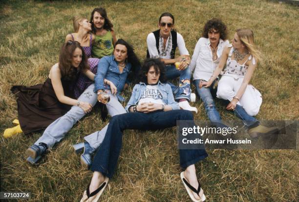 The classic line-up of British heavy rock group Uriah Heep, with girlfriends, circa 1974. Left to right: Lee Kerslake, Mick Box, Gary Thain , Ken...