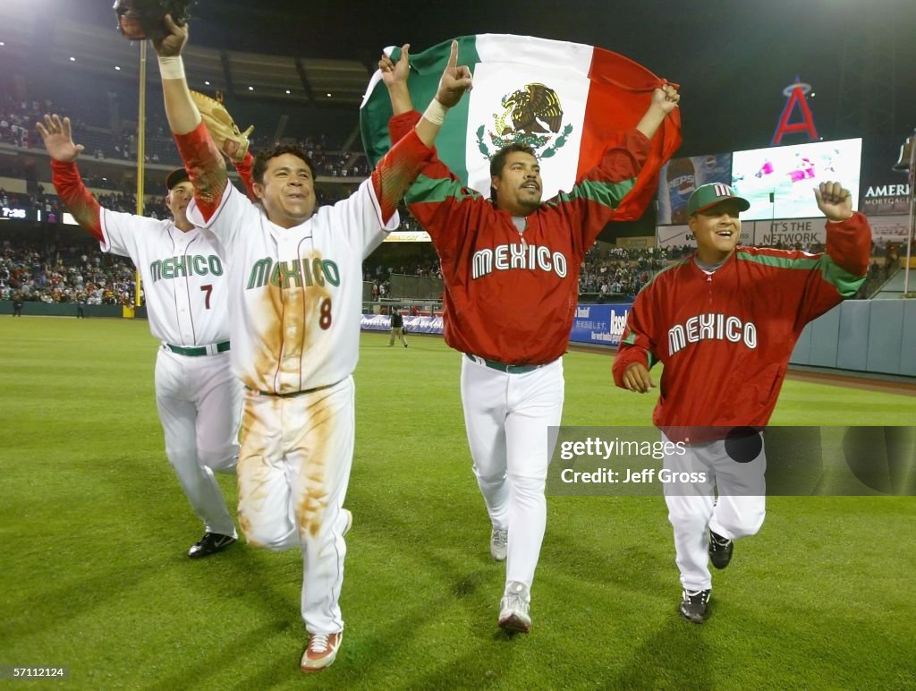WBC: USA v Mexico