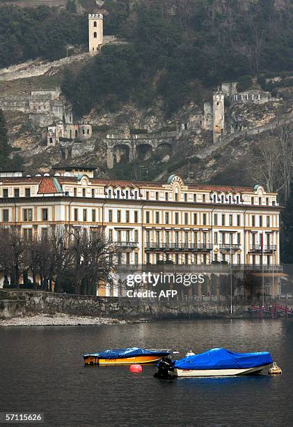 Picture taken 17 March 2006 of the luxurious Villa D'Este hotel situated along the shores of Italy's Lake Como in Cernobbio. US film stars Brad Pitt...