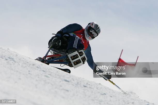 Russell Docker Russell Docker Photos and Premium High Res Pictures - Getty Images