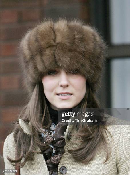 Prince William's girlfriend, Kate Middleton wears a Russian style fur hat to the final day of Cheltenham Races on March 17, 2006 in Cheltenham,...