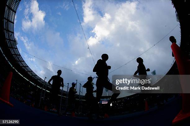 Athletes compete during the final of the men's marathon at the athletics during day four of the Melbourne 2006 Commonwealth Games at the Melbourne...