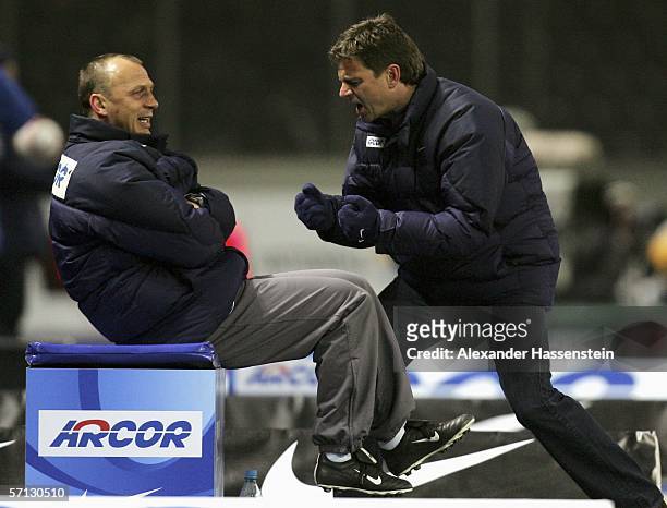 Falko Goetz , headcoach of Berlin reacts with his assitent coach Andreas Thom during the Bundesliga match between Hertha BSC Berlin and Arminia...