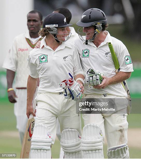 Hamish Marshall and Jamie How leave the field at the end of Day 4 winning the second test by 10 wickets after the second test match between New...
