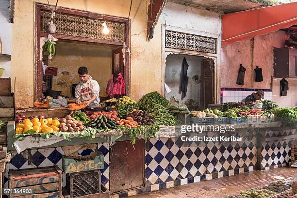 meknes street scene in medina, morocco - meknes stock pictures, royalty-free photos & images