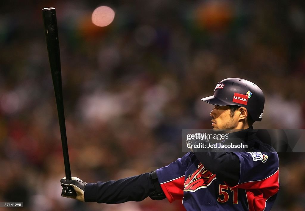 WBC: Japan v Cuba