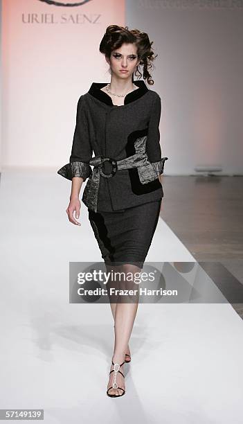 Model walks the runway at the Uriel Saenz Fall 2006 show during the Mercedes Benz Fashion Week at Smashbox Studios on March 21, 2006 in Culver City,...