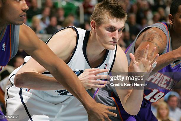 Andrei Kirilenko of the Utah Jazz in action against the Phoenix Suns March 21, 2006 at the Delta Center in Salt Lake City, Utah. NOTE TO USER: User...