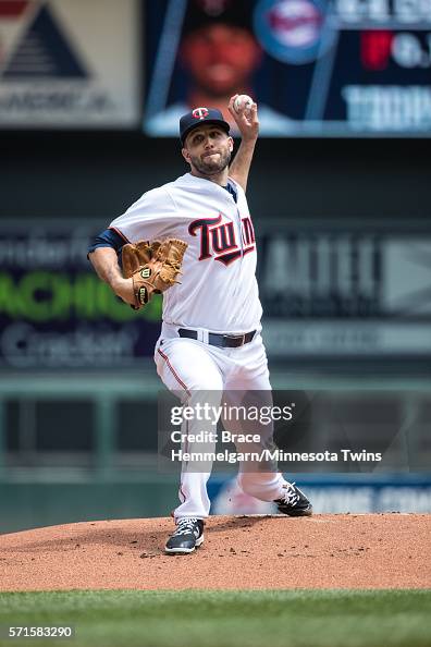 Pat Dean Pat Dean of the Minnesota Twins pitches against the Boston Red Sox on ...