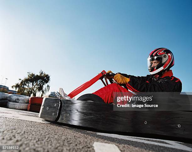 continúe kart racing - casco de deportes fotografías e imágenes de stock