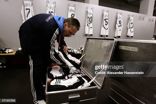 Kidman Thomas Mai prepairs the uniforms of the German National Team Players in the Locker room before the international friendly match between...