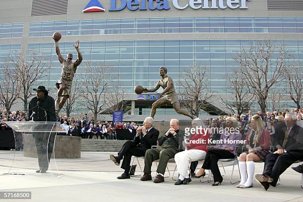 Retired power-foward Karl Malone speaks at the unveiling of the statue commissioned by the Utah Jazz owner Larry H. Miller on March 23, 2006 at the...