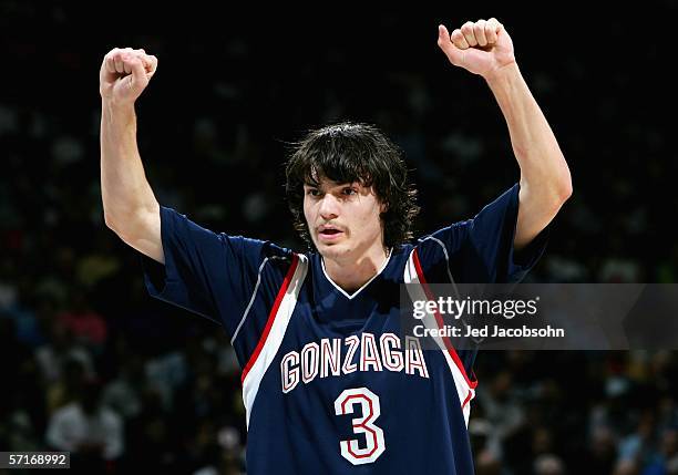 Adam Morrison of the Gonzaga Bulldogs calls a play against the UCLA Bruins during the third round game of the NCAA Division I Men's Basketball...