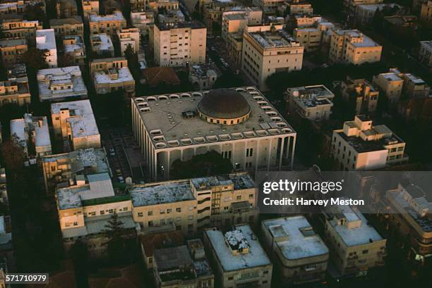 The Great Synagogue in Aviv in Israel, as seen from the Shalom Meir Tower, 1975.