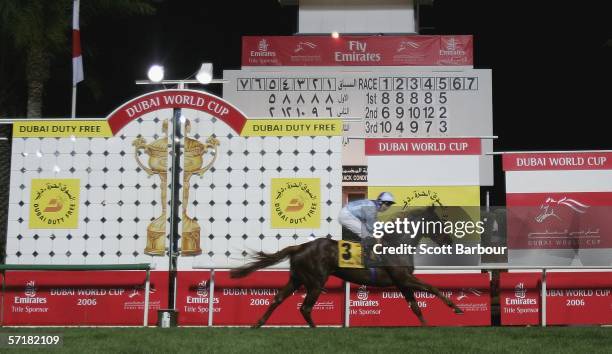 Jockey Jamie Spencer rides David Junior to win race 6 the Dubai Duty Free during the 2006 Dubai World Cup held at Nad Al Sheba Racecourse on March...