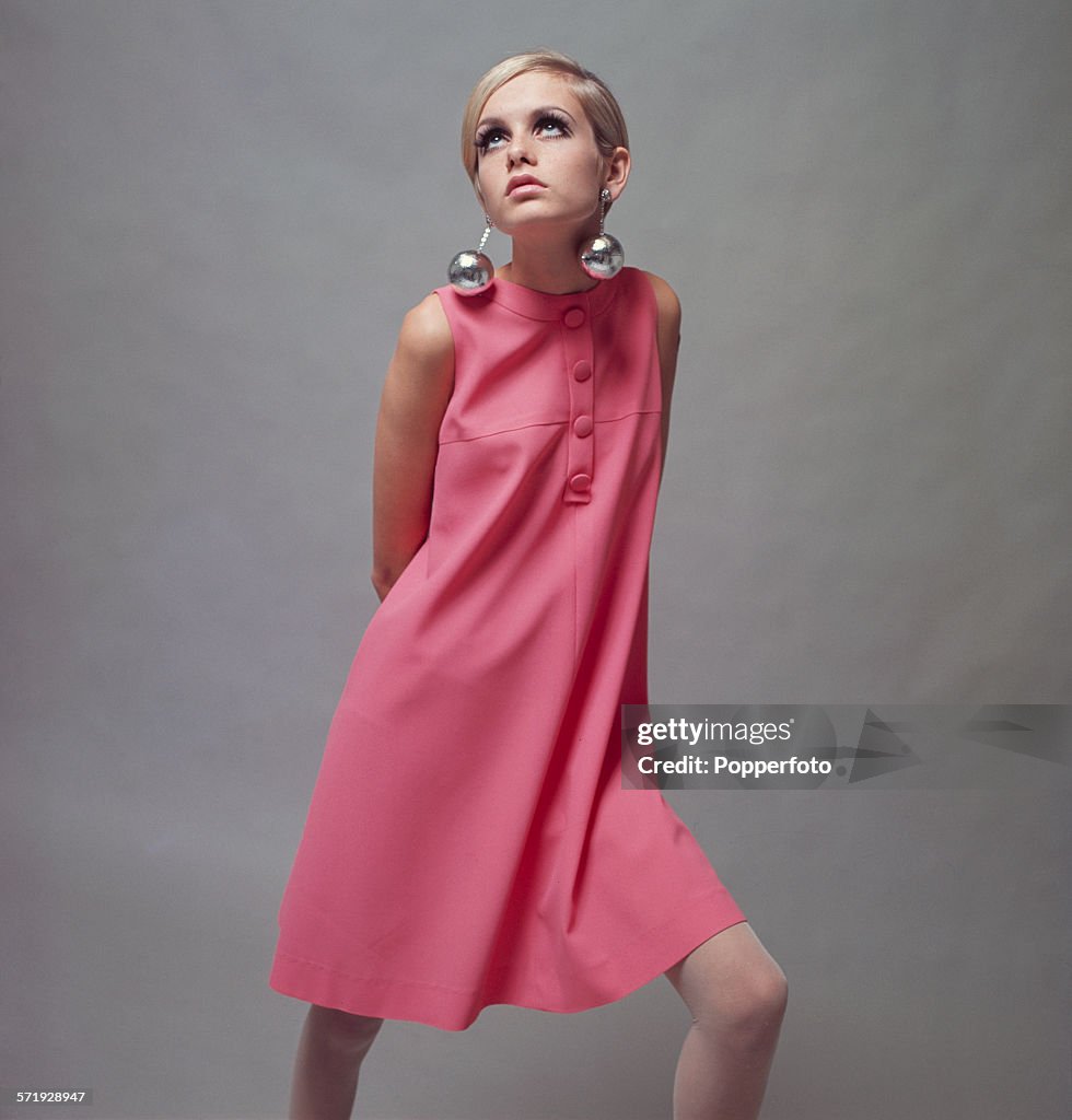 Twiggy In Pink