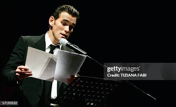 Actor Matt Dillon reads Charles Bukowski's poems at Teatro Argentina in Rome 27 March 2006, AFP Photo / Tiziana Fabi