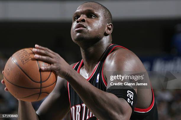 Zach Randolph of the Portland Trail Blazers shoots a free throw against the Dallas Mavericks at American Airlines Arena on March 7, 2006 in Dallas,...