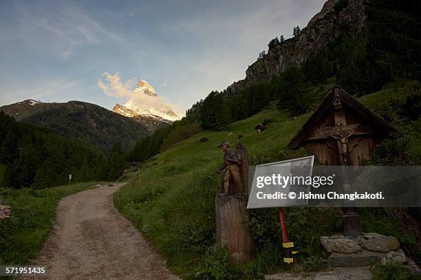 matterhorn view - overmountain victory national historic trail stock pictures, royalty-free photos & images