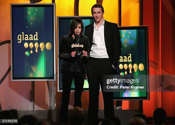 Actors Katherine Moennig and Lee Pace speak at the 17th annual GLAAD Media Awards at the Marriott Marquis Hotel March 27, 2006 in New York City.