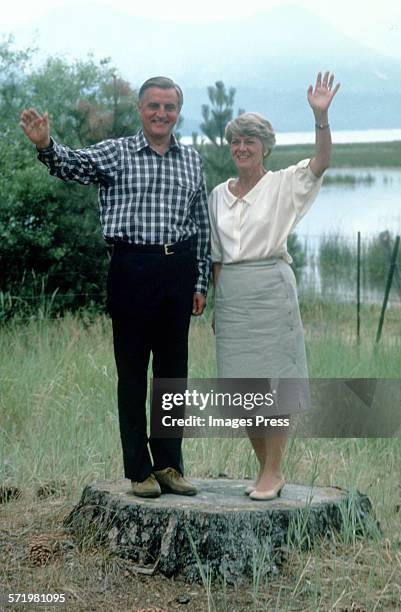 Democratic Hopefuls Walter Mondale and running mate Geraldine Ferraro circa 1984.