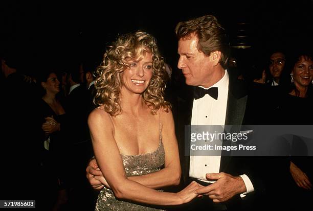 Farrah Fawcett and Ryan O'Neal attend the New York Premiere of "Chances Are" circa 1989 in New York City.