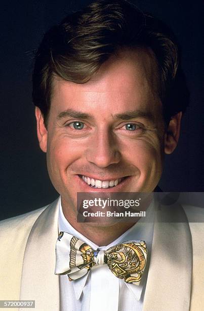 Close-up of American actor Greg Kinnear in the film 'Sabrina' , 1995.