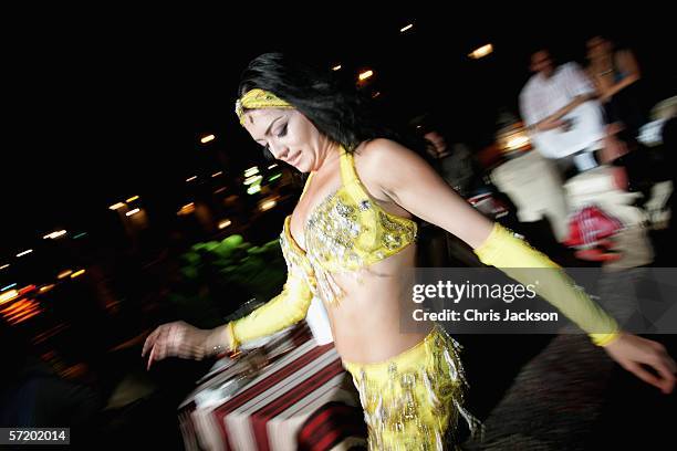 Belly dancer is seen at the Bab-el-Shams resort Hotel on March 28th, 2006 in Dubai. The Burj Al Arab is one of the most iconic and exclusive hotels...