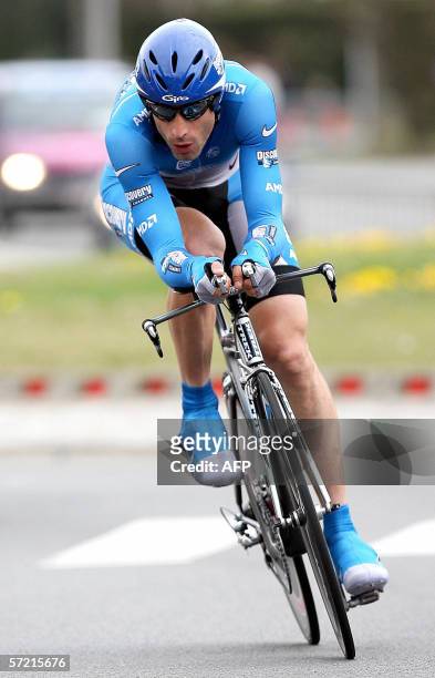George Hincapie of Discovery Channel in action, 30 March 2006, during the last stage of the De Panne 3-Daagse cycling race, a time trial in De Panne....