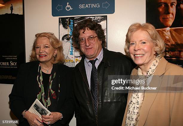 Stephen Ricci G Rowlands Photos and Premium High Res Pictures - Getty Images