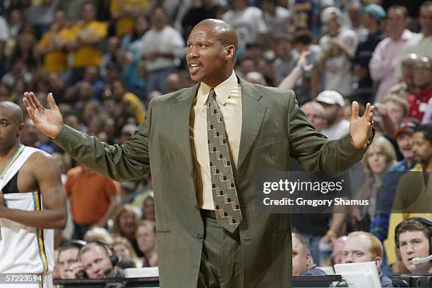 Head coach Byron Scott of the New Orleans/Oklahoma City Hornets reacts to a call during the game against the Indiana Pacers on March 10, 2006 at the...