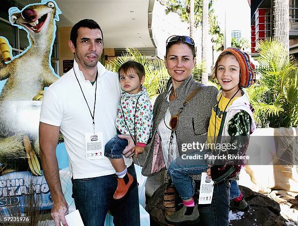 Actress Dee Smart, her husband Chris Handcock and their children Zoe Hancock and Charlie Hancock attend the Sydney Premiere of "Ice Age 2" at the...