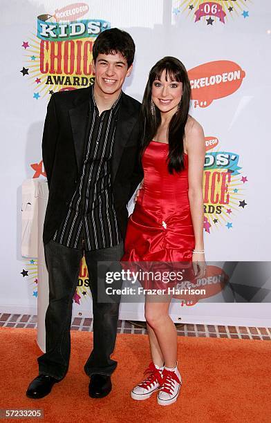 Actress Lisa Foiles and actor David Radford arrive at the 19th Annual Kid's Choice Awards held at UCLA's Pauley Pavilion on April 1, 2006 in...