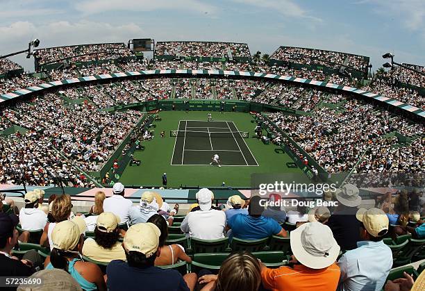 An ovehead view of Stadium court as Roger Federer of Switzerland and Ivan Ljubicic of Croatia play in the men's final of the Nasdaq-100 Open at the...