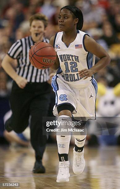 Ivory Latta of the North Carolina Tar Heels brings the ball down the court against the Maryland Terrapins during the 2006 Women's NCAA Basketball...