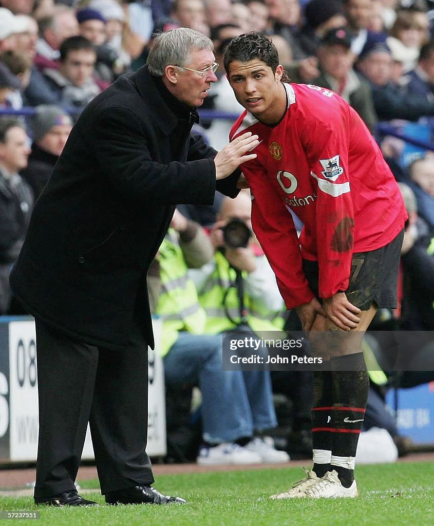 Bolton Wanderers v Manchester United