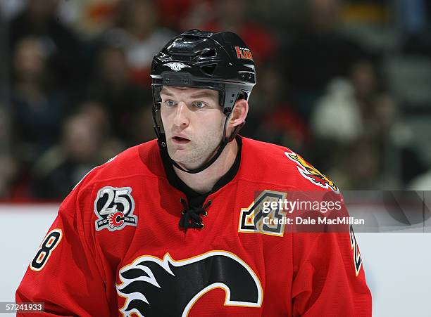 Robyn Regehr of the Calgary Flames skates against the Buffalo Sabres on January 21, 2006 at the Pengrowth Saddledome in Calgary, Alberta, Canada. The...