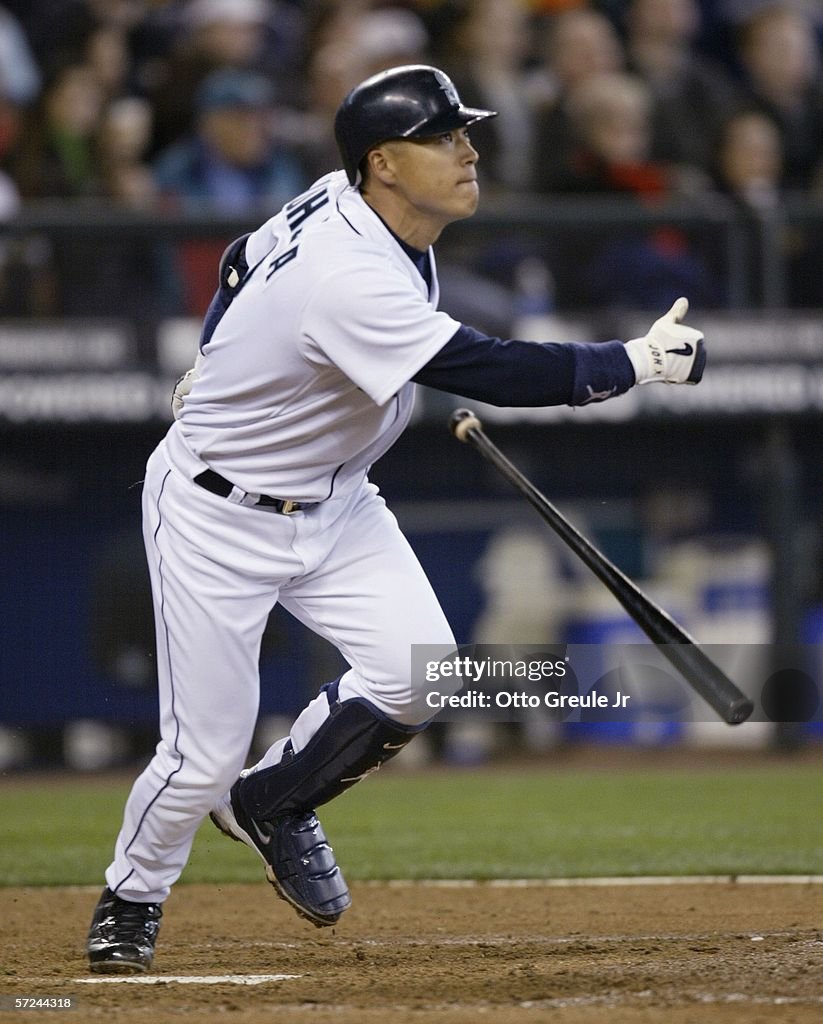 Los Angeles Angels of Anaheim v Seattle Mariners