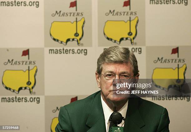 Augusta, UNITED STATES: Hootie Johnson, Chairman of Augusta National Golf Club and the Master Tournament gives his annual press briefing 05 April...