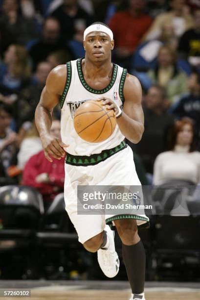 Marcus Banks of the Minnesota Timberwolves moves the ball against the Sacramento Kings at Target Center on March 19, 2006 in Minneapolis, Minnesota....