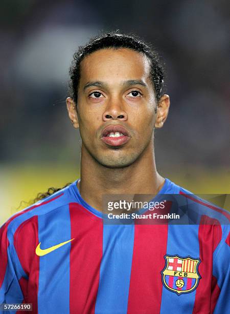 Ronaldinho of Barcelona lines up before the UEFA Champions League Quarter Final second leg match between Barcelona and SL Benfica at the Camp Nou on...