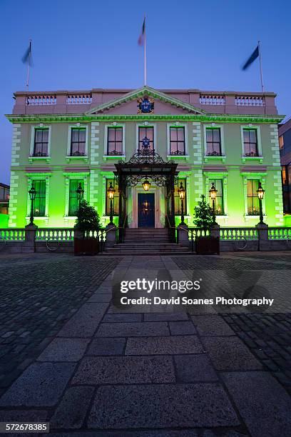 the mansion house in dublin city, ireland - st patricks day celebrations around the world stock pictures, royalty-free photos & images