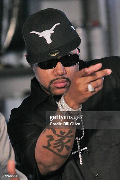 Pimp Rapper 534 Houston Street Sign Stock Photos, High-Res Pictures, and Images ...