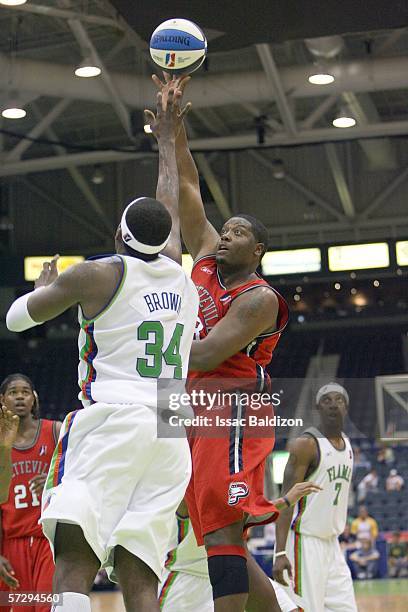 Ryan Rundle Florida 197 Ryan Randle Stock Photos, High-Res Pictures, and Images - Getty Images