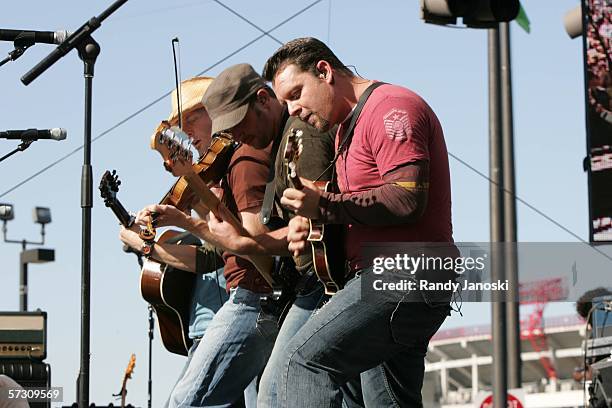 Shupe Country Rapper 158 The Shupe Stock Photos, High-Res Pictures, and Images - Getty Images